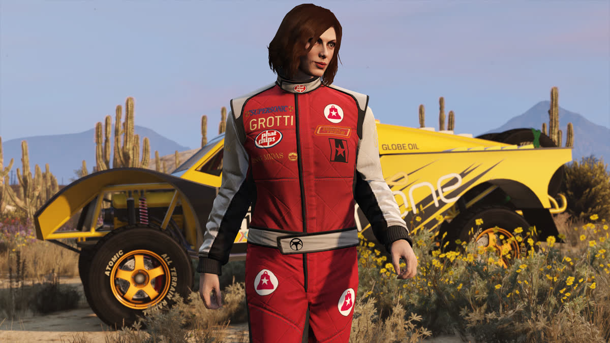 A case of banknotes and rolls of cash on a desk in GTA Online — official Rockstar Games artwork